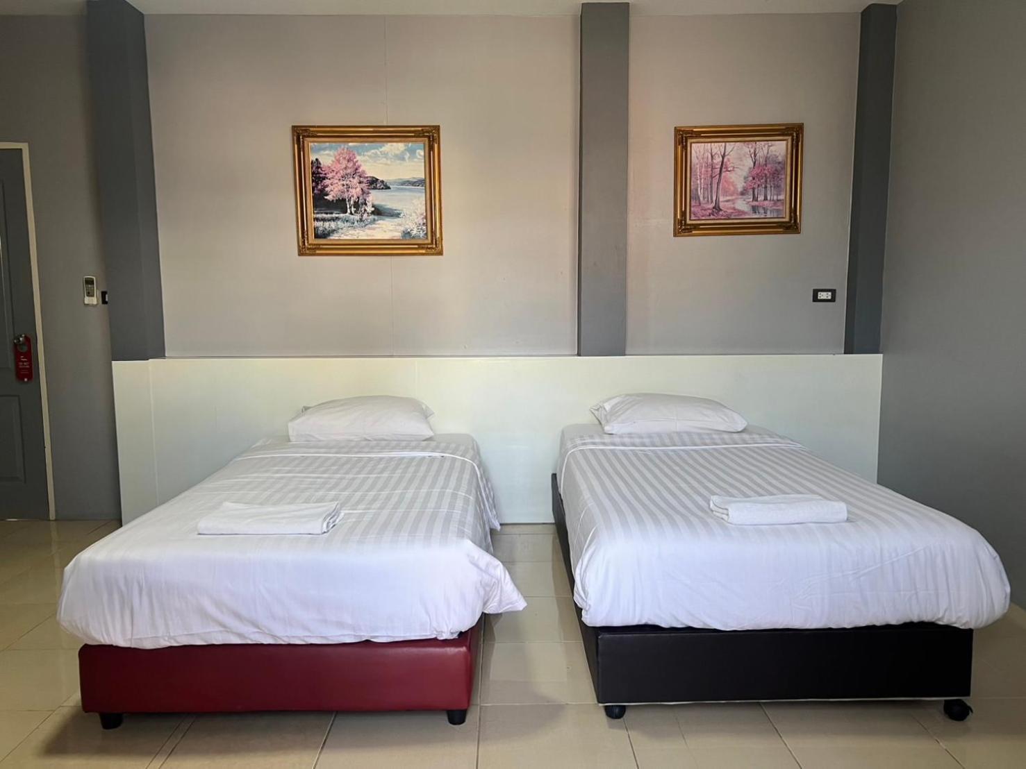 Bannsawasdee Aparthotel Chiang Rai Buitenkant foto